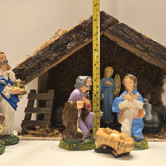 Vintage 15-piece, Nativity scene marked "Italy" (with creche) - Picture 6 of 14